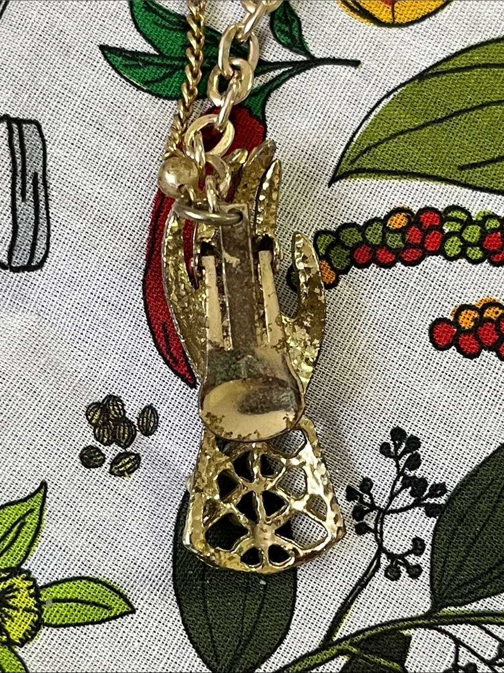 Vintage Gold Hand Motif Cuff Links with Pearls